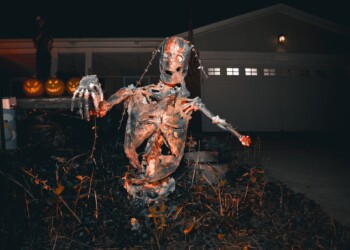 Are these Halloween decorations ‘too gory?’