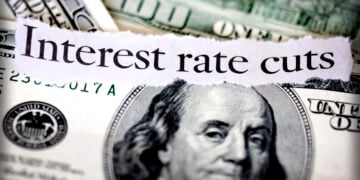Lowering federal interest rates “might be counterintuitive,” Dave Spano explains on WTMJ N.O.W.