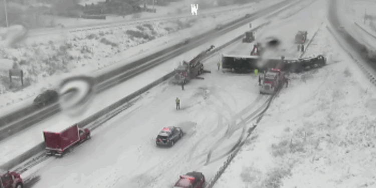 TRAFFIC ALERT: I-94 westbound lanes closed in Waukesha for crash