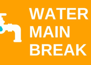 Crews working on water main break in West Allis