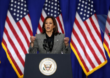 V.P. Kamala Harris’ visit to downtown Milwaukee includes sit-down with comedian DL Hughley