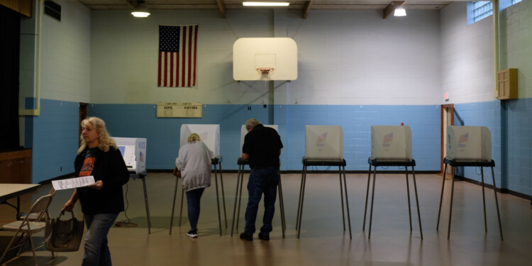 Wisconsin elections officials to discuss absentee ballot drop box rules after ruling