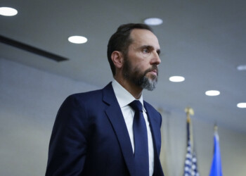 BREAKING: Federal judge dismisses Trump classified documents case over concerns with prosecutor’s appointment