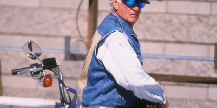 WTMJ ARCHIVE: “It’s a tough day to work, folks.” Bob Uecker addresses Big Blue Collapse during Brewers game