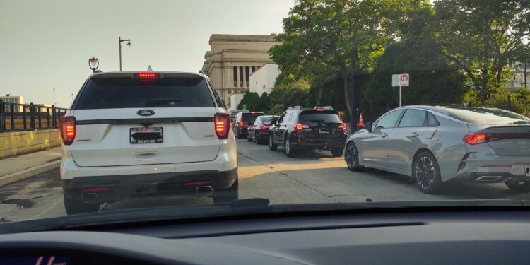 Traffic jams impacting downtown Milwaukee on day one of the RNC
