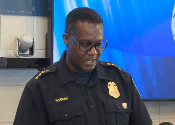 Homicides down, robberies and carjackings up in Milwaukee