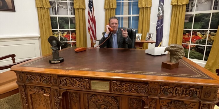 ICYMI: The Oval Office debuts in downtown Milwaukee during RNC — Wisconsin’s Afternoon News