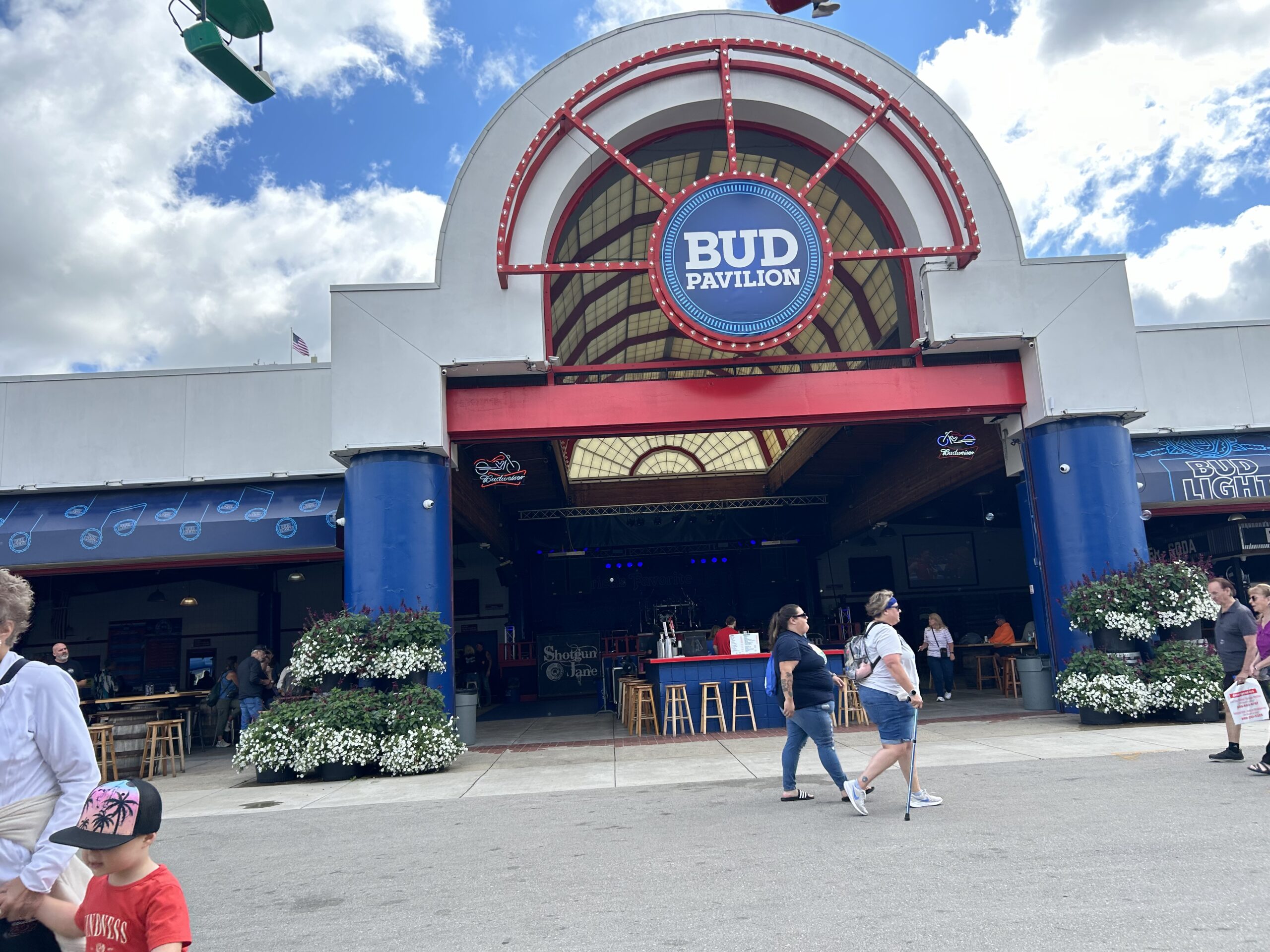 How the Bud Pavilion puts on an 11 day show for the Wisconsin State