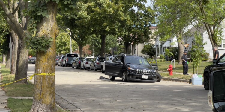 Carjacking suspects in custody after firing shots in West Allis