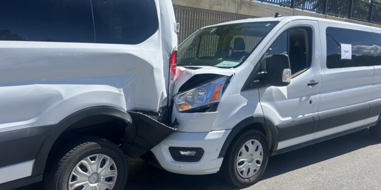 Gov. Walz motorcade crash injures reporters and staffer ahead of Laborfest speech
