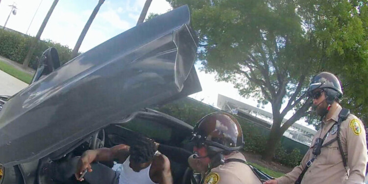 Former Police Lieutenant on Tyreek Hill detention: Both sides are to blame