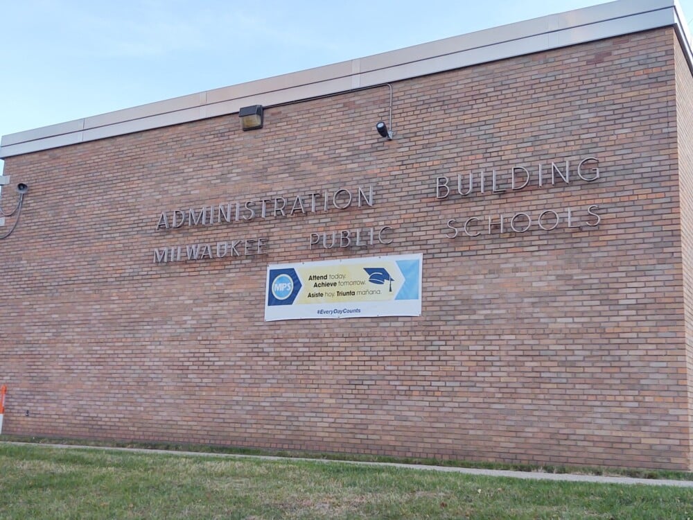 Milwaukee Public Schools receive final $8 million in deferred state funding