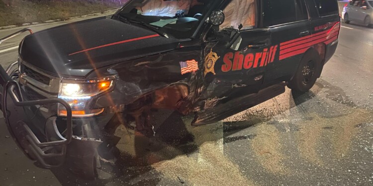 Milwaukee County Sheriff’s squads hit minutes apart