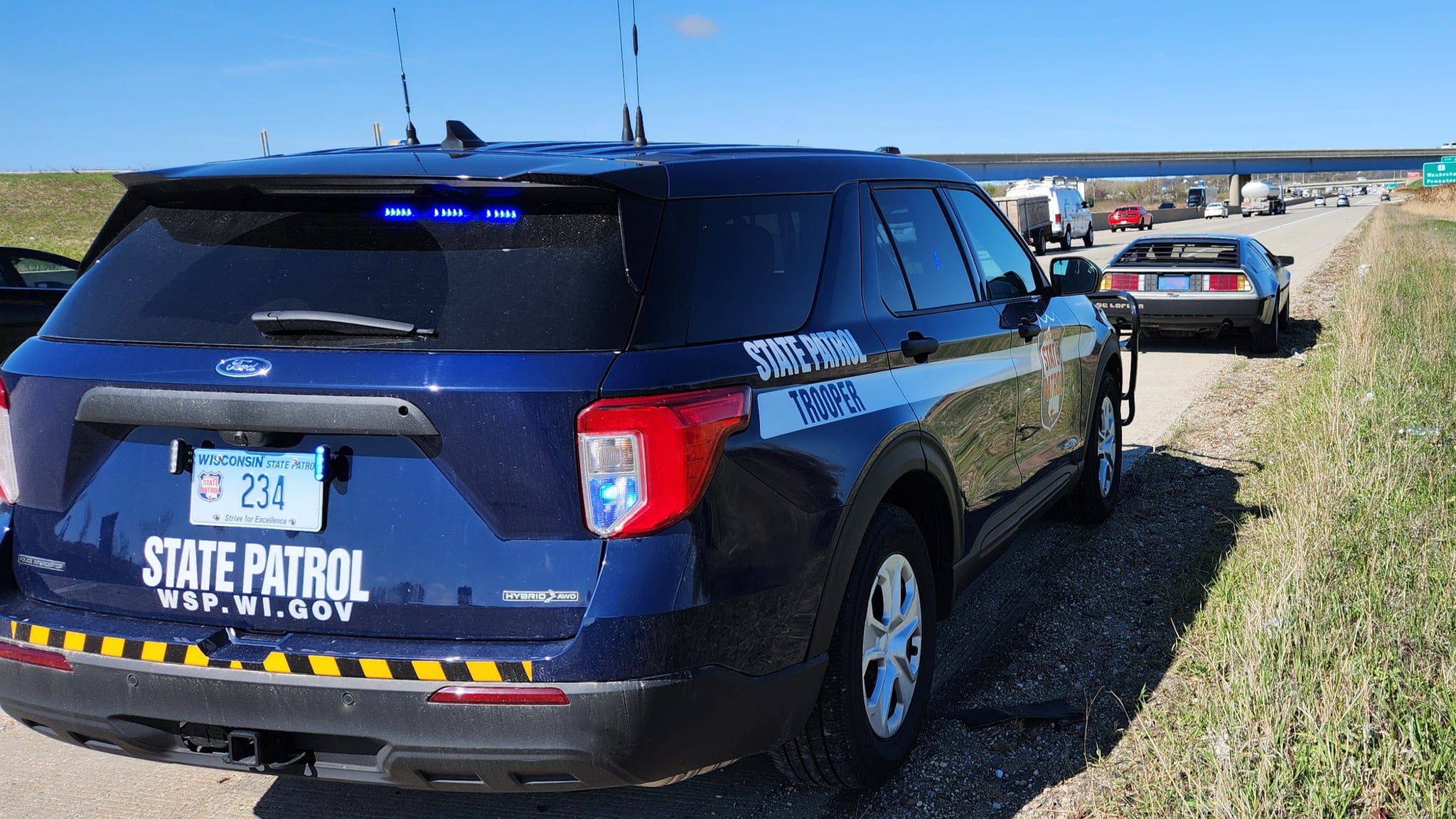 Driver arrested for OWI after crash on I-94 in Waukesha - WTMJ