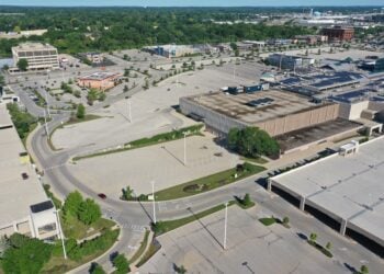 Scheels coming to Mayfair Mall