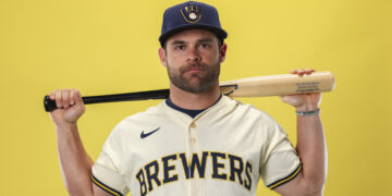Vinny Capra has a shot at the Brewers’ Opening Day roster — here’s why