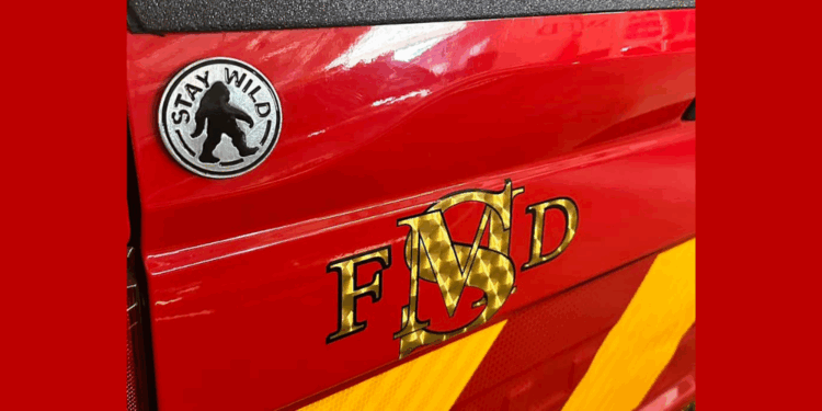 One in the hospital, families displaced after apartment complex fire in South Milwaukee