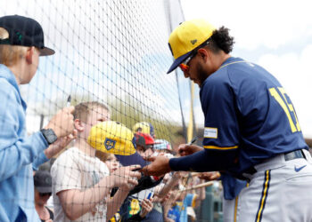 The Milwaukee Brewers 2025 spring training radio broadcast schedule