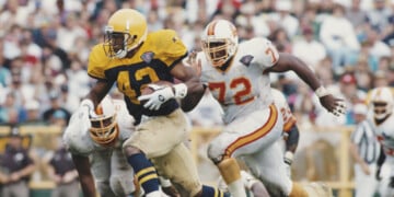 Former Packers running back charged with operating dog fighting ring