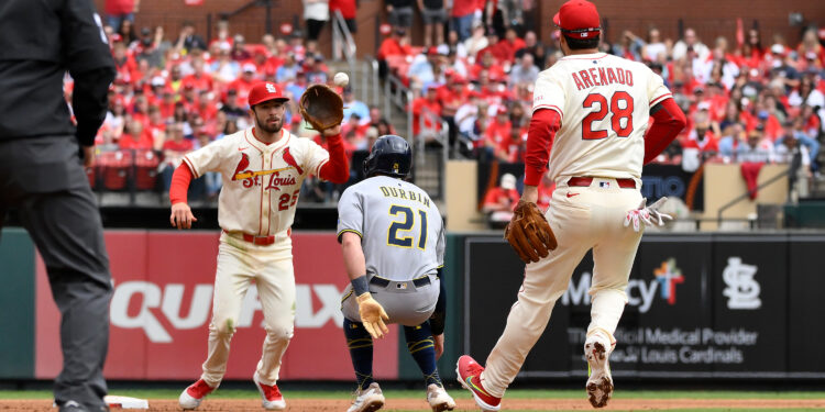 The Cardinals walk it off in the ninth, beat the Brewers 6-5