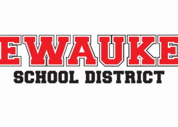 Pewaukee School District secure hold lifted following “comment of concern”