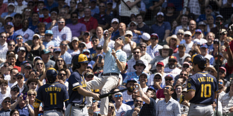 ‘I got you, Bro.’ – Cubs fan meets Sal Frelick after climbing netting for souvenir bat