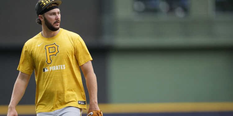 Paul Skenes a ‘good model for Misiorowski to follow’ says Pat Murphy