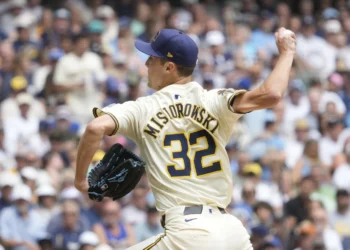 Misiorowski outduels Skenes in matchup of young NL pitching phenoms as Brewers top Pirates 4-2