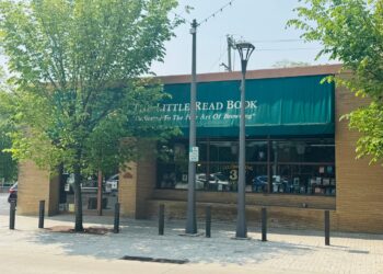 Wauwatosa independent book store to close in July