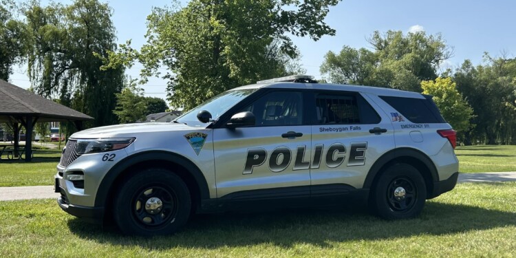 Suspect arrested after Sheboygan Falls shooting, freeway chase