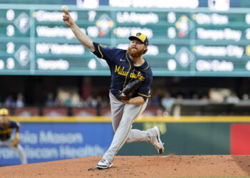 Brewers Win 11th Straight, Open Series in Seattle with 6-0 Victory Behind Six Shutout from Brandon Woodruff, Late Offense