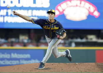 Cal Raleigh’s 39th Homer the Difference in 1-0 Loss for Brewers in Seattle as 11-Game Win Streak Ends