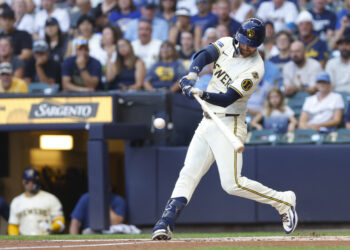 Brewers Win 10th in a Row, Take Opener Over Pirates 7-1 Behind Early Offense, Quintana’s Quality Start