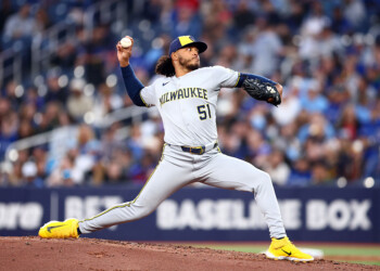 Freddy Peralta pitches 6 shutout innings for MLB-leading 16th win as Brewers beat Blue Jays 7-2