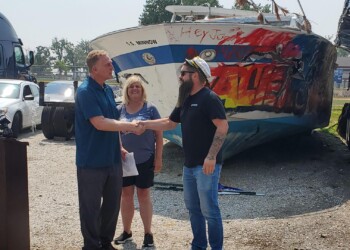 Abandoned boat “Deep Thought” sold to new owners