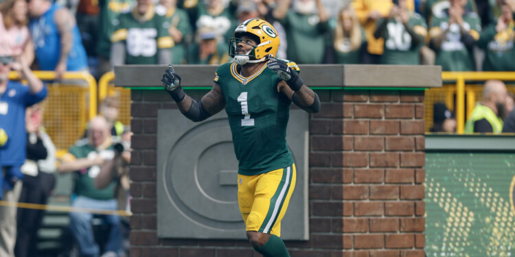 The Packers defense dominates in 27-13 win over the Lions