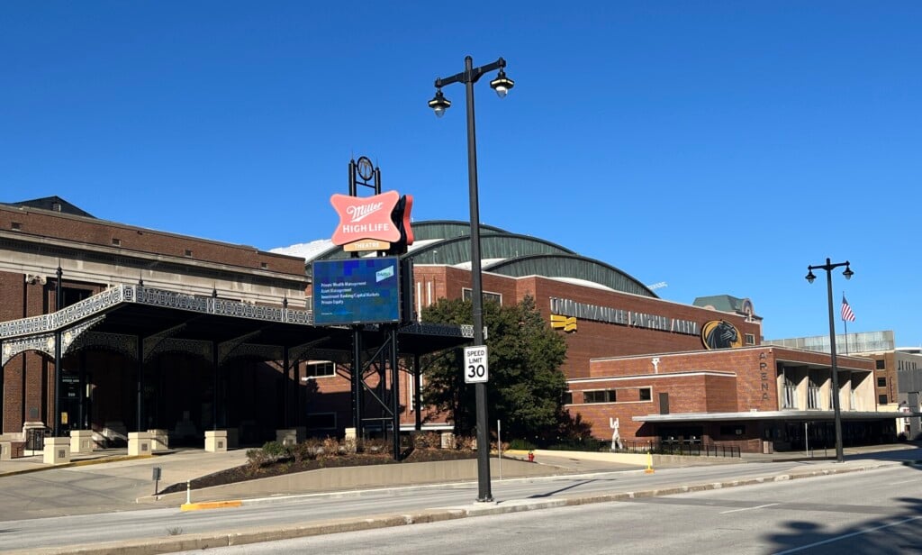 Miller High Life Theatre could keep its name as new five-year sponsorship deal takes shape