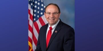 Republican Tom Tiffany enters race for Wisconsin governor