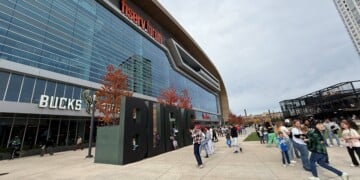 Bucks open practice gives first look at season ahead
