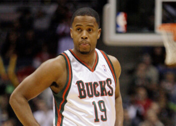 Former Bucks Guard Damon Jones among 31 indicted in NBA gambling scandal