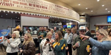 Talking with the ‘No Packers, No Life’ Japanese Packers Cheering Team