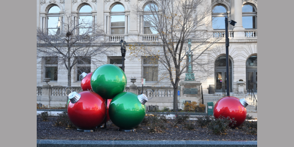Milwaukee Turns Up the Holiday Glow With its supersized Ornament Trail