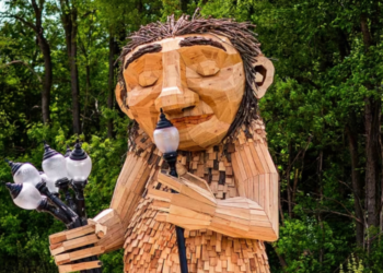 Mama Rosa Troll in Wauwatosa’s Firefly Grove Park (Photo: City of Wauwatosa)
