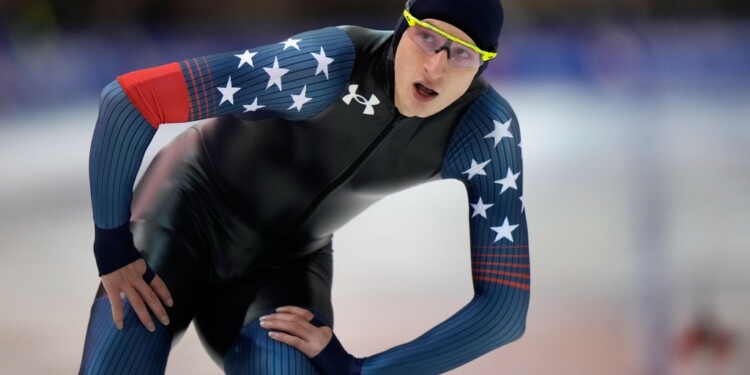 Jordan Stolz focused on the Olympics at US speedskating trials. Everyone will focus on him in Milan
