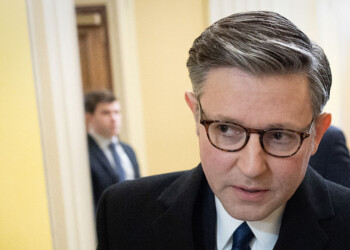 House passes budget bill to end partial government shutdown