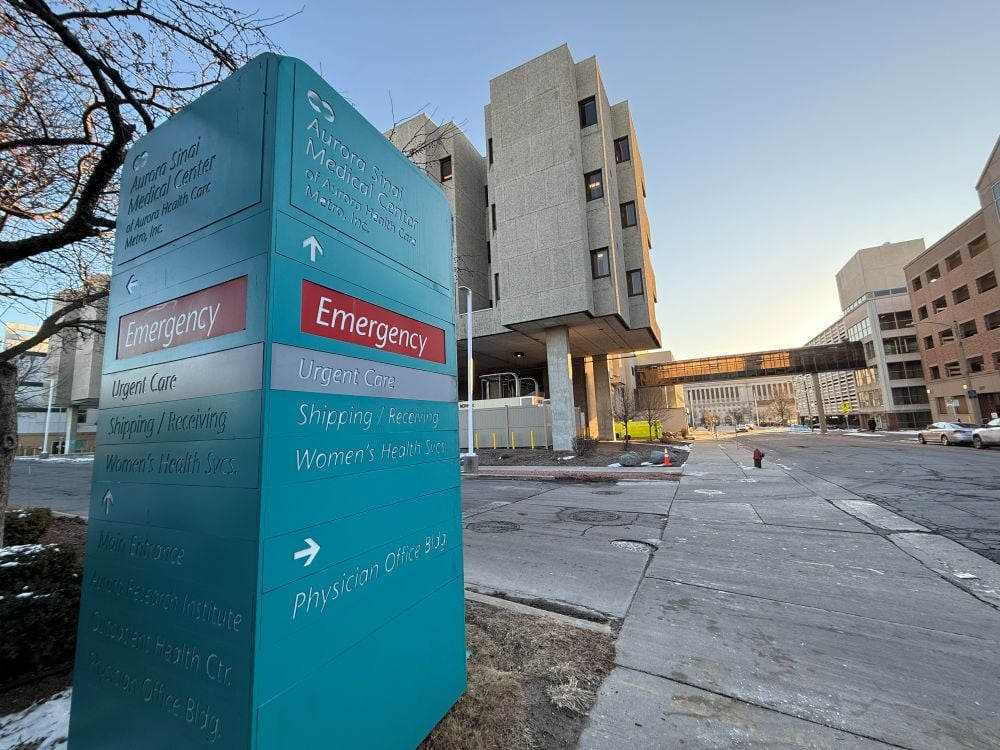 Man dies after being shot inside Aurora Sinai Medical Center