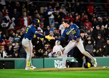 Brewers win series opener at Fenway 8-6 over Red Sox behind Garrett Mitchell’s go-ahead hit in 8th