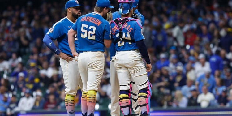 MLB: APR 11 Nationals at Brewers