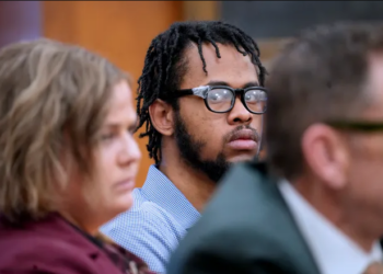 Tremaine Jones, center, in court with attorneys Abigail Ruckdashel, left and Russel J.A. Jones, right, on Wednesday, April1,2026 in Milwaukee County Court in Milwaukee, Wisconsin. Jones is charged with first-degree intentional homicide, attempted first-degree intentional homicide and first degree recklessly endangering safety in the shooting death of Corder.&nbsp;&nbsp;&nbsp;Jones is also charged with felony possession of a short-barrel shotgun or rifle." data-c-credit="Angela Peterson / Milwaukee Journal Sentinel