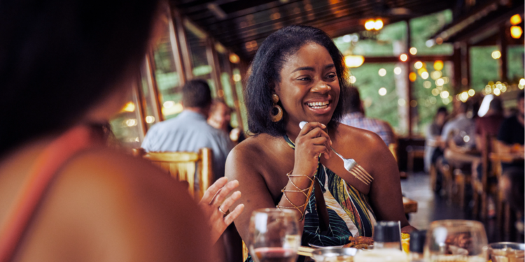 155 Friends Enjoy A Meal At Ishnala Supper Club In Lake Delton (Photo: Travel Wisconsin)